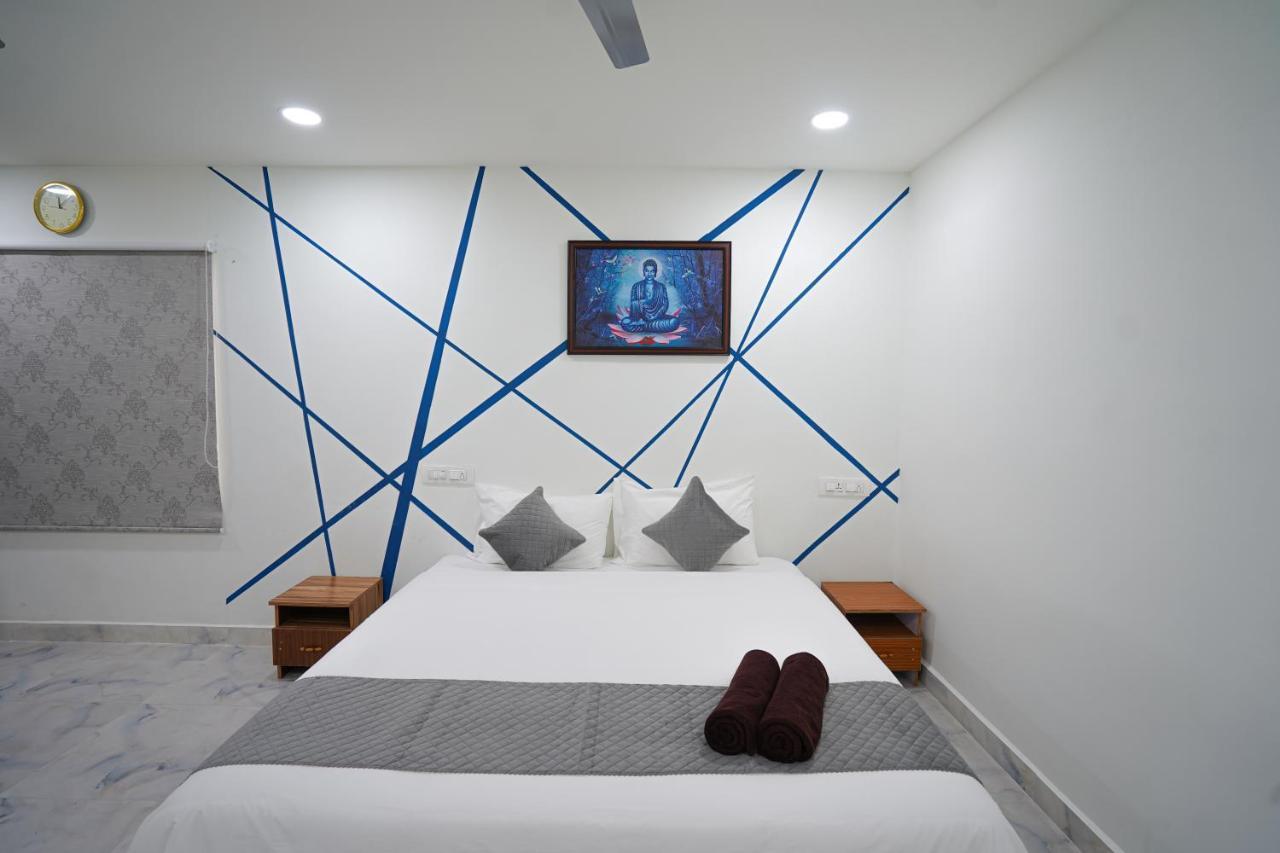 Mahasri Studio Apartments- Brand New Fully Furnished Air Conditioned Studio Apartments Tirupati Extérieur photo