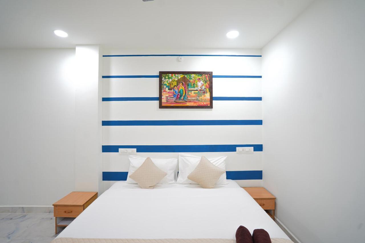 Mahasri Studio Apartments- Brand New Fully Furnished Air Conditioned Studio Apartments Tirupati Extérieur photo